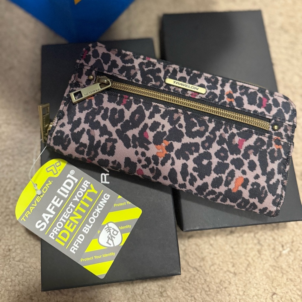 Trendy RFID Animal Print Wallet